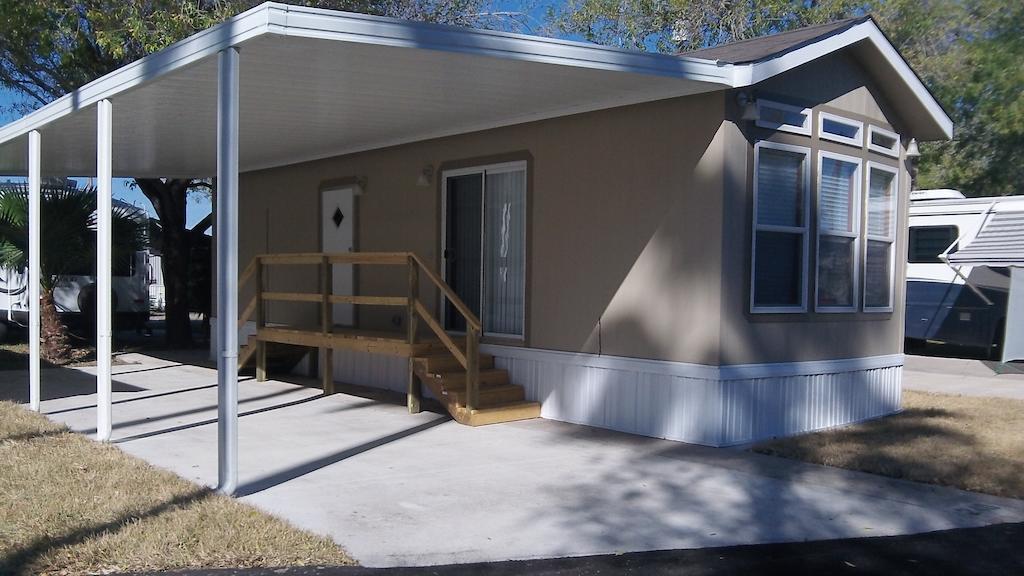 Kenwood Rv Resort La Feria ภายนอก รูปภาพ
