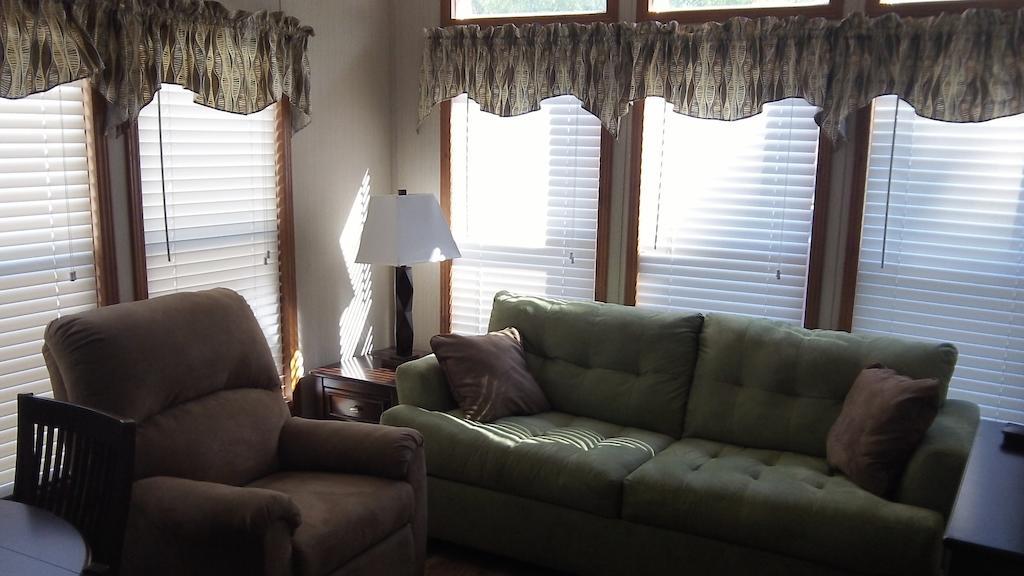Kenwood Rv Resort La Feria ภายนอก รูปภาพ