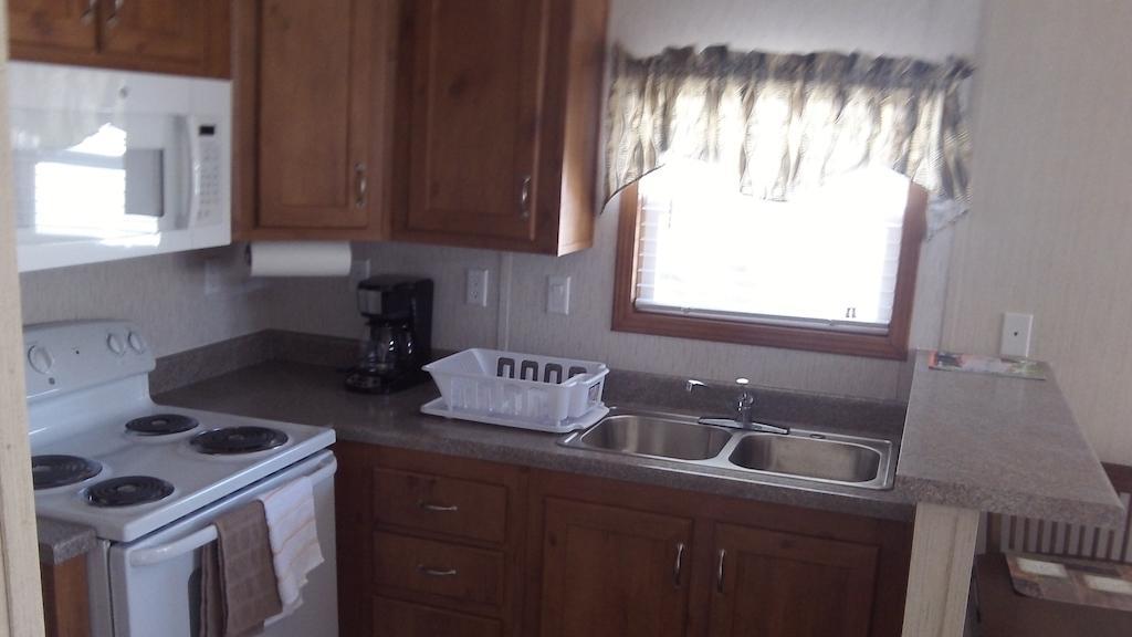 Kenwood Rv Resort La Feria ภายนอก รูปภาพ