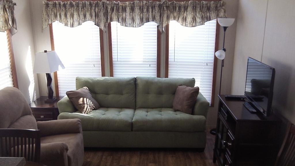 Kenwood Rv Resort La Feria ภายนอก รูปภาพ